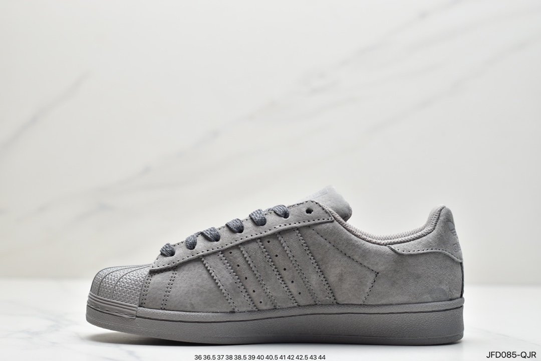 defending champion Reigning Champ x Adidas superstar shell-toe classic sneakers suede light gray dark gray BS9558