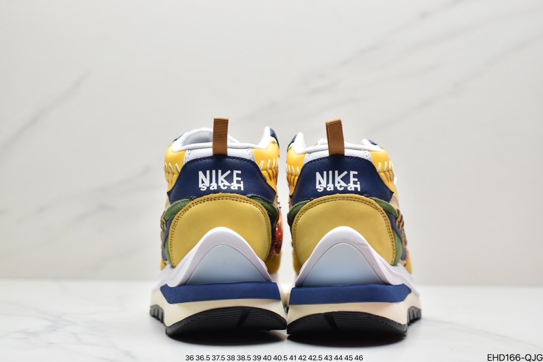 Jean Paul Gaultier x sacai x NIKE VaporWaffle ”Multi-Color” tri-party joint collaboration classic waffle stitched mid-cut running shoes DH9186-200