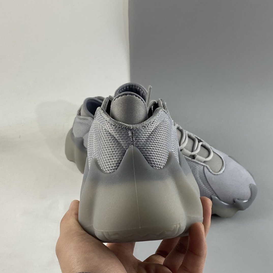 ADIDAS Yeezy 400 Sample Coconut 400 Grey Volcano Xiao Long Bao H68033