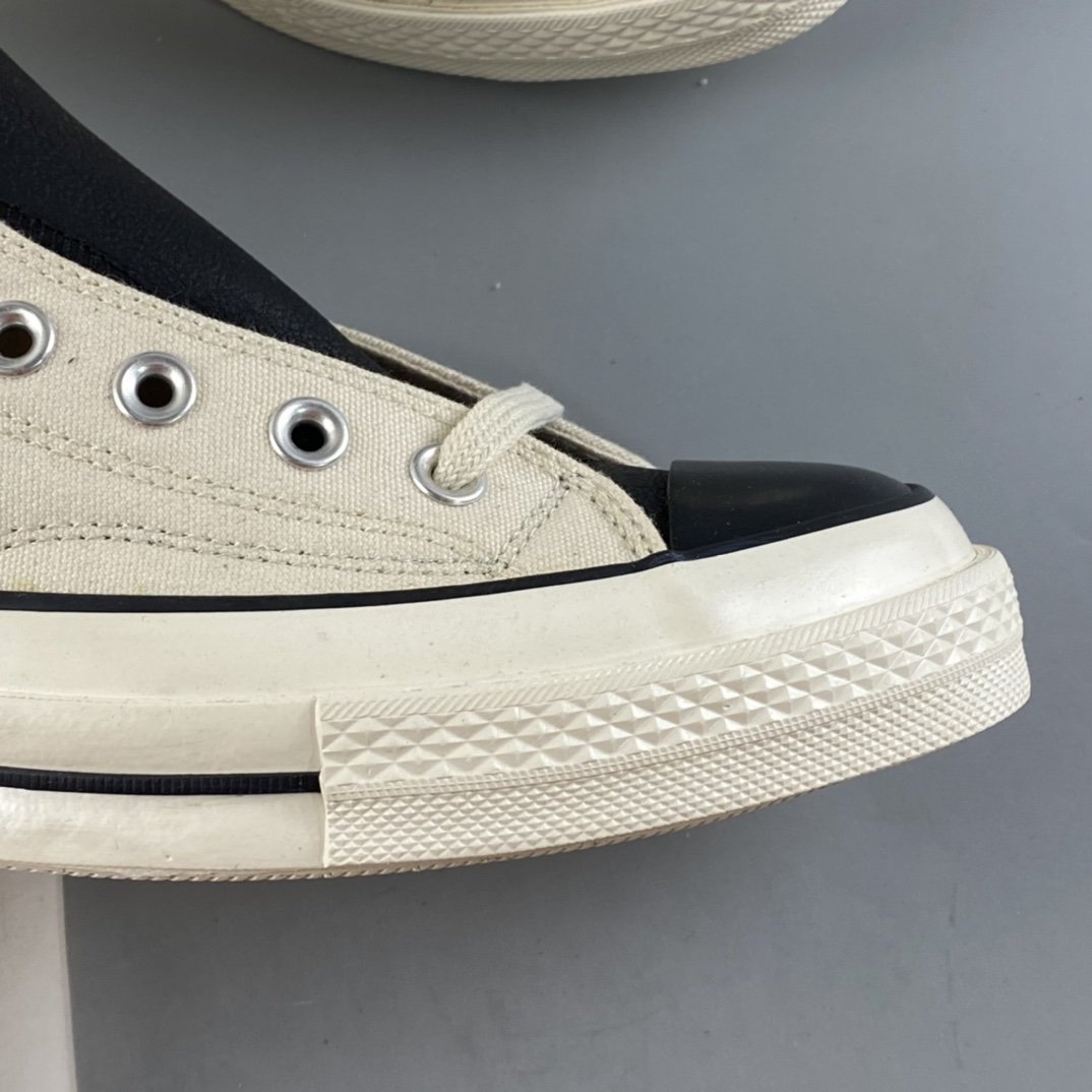 Fear Of God Essentials x Converse 70s FOG Converse joint 167955C