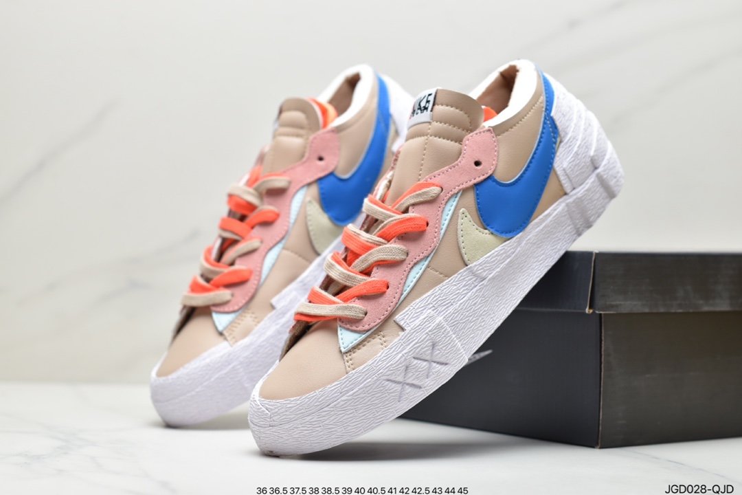 joint Japanese deconstruction aesthetic brand SACAI x Nike Blazer Low overlapping design avant-garde pioneer low-top all-match sneakers DM7901