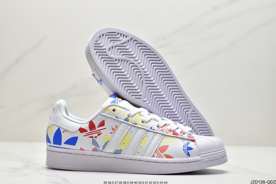 Adidas Superstar classic shell-toe shoes H00183