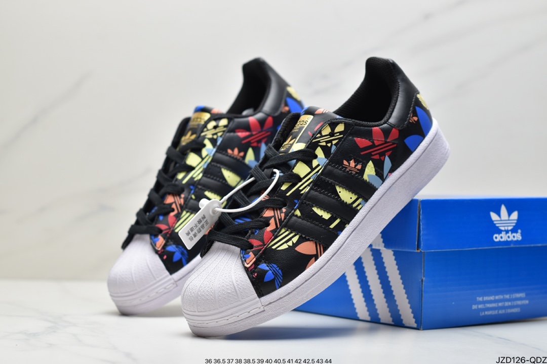 Adidas Superstar classic shell-toe shoes H00183