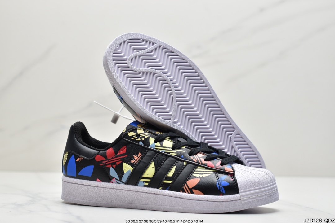 Adidas Superstar classic shell-toe shoes H00183