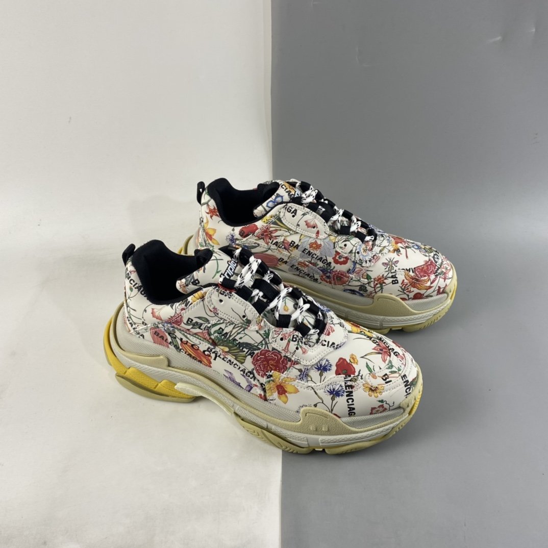 Gucci x Balenciaga Triple S Clear Sole Sneaker ”The Hacker Project” Fashion Retro Thick Sole Heightening Versatile Casual Sports Grandpa Sneakers UL1108461