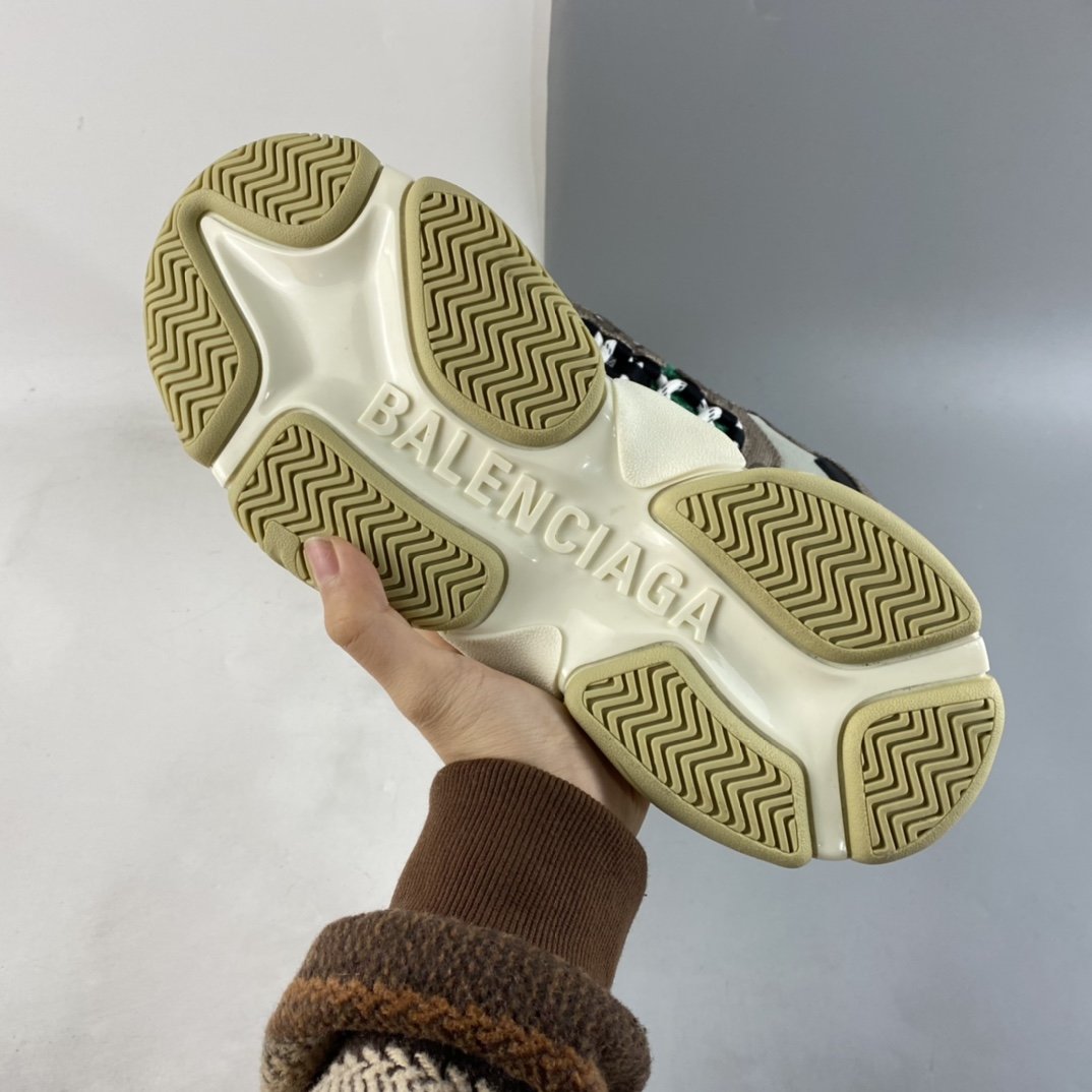 Gucci x Balenciaga Triple S Clear Sole Sneaker ”The Hacker Project” Fashion Retro Thick Sole Heightening All-match Casual Sports Grandpa Sneakers ”GG Ebony Brown Green Yellow Black” 681067 UMO20 9766