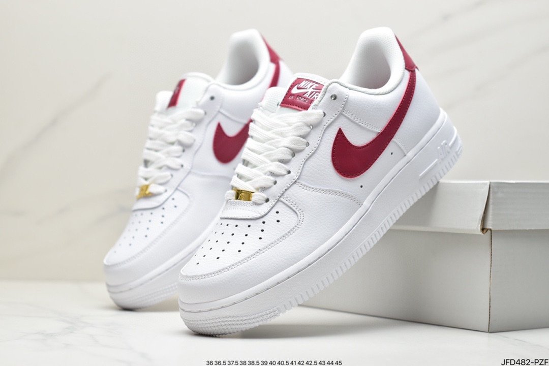 Nike Air Force 1 Low ”White Red Hook Gold Label” These shoes are low-top 315115-154