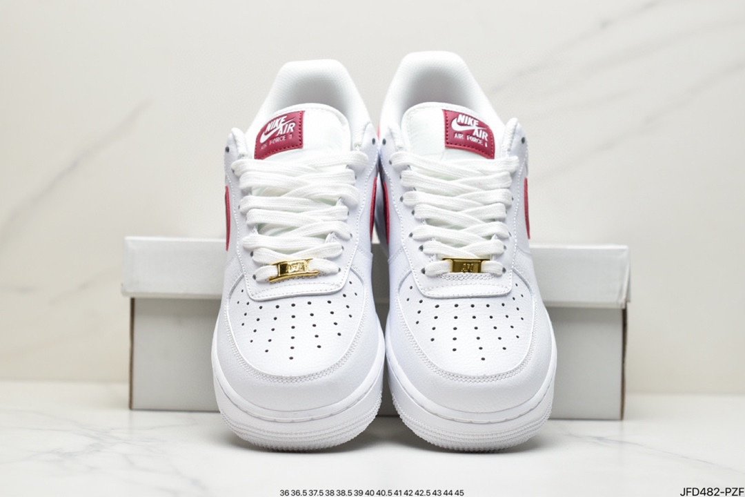 Nike Air Force 1 Low ”White Red Hook Gold Label” These shoes are low-top 315115-154