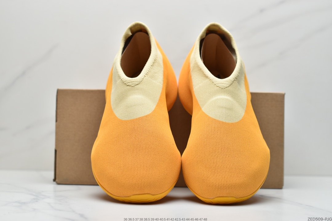 Yeezy Knit Runner ”Sulfur” Yellow Sulfur Cave Shoes Brother Model GW5353