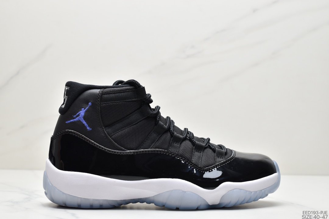 Air Jordan 11 ”Space Jam” Slam Dunk 378037-003