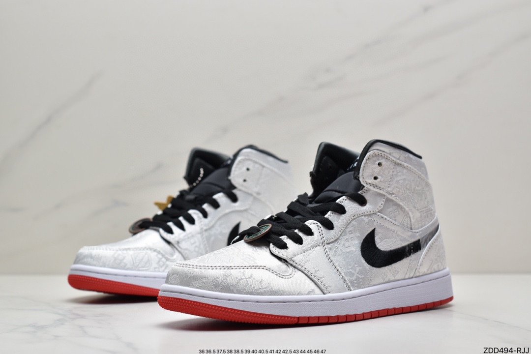 CLOT x Air Jordan 1 Mid ”Fearless” CU2804-100