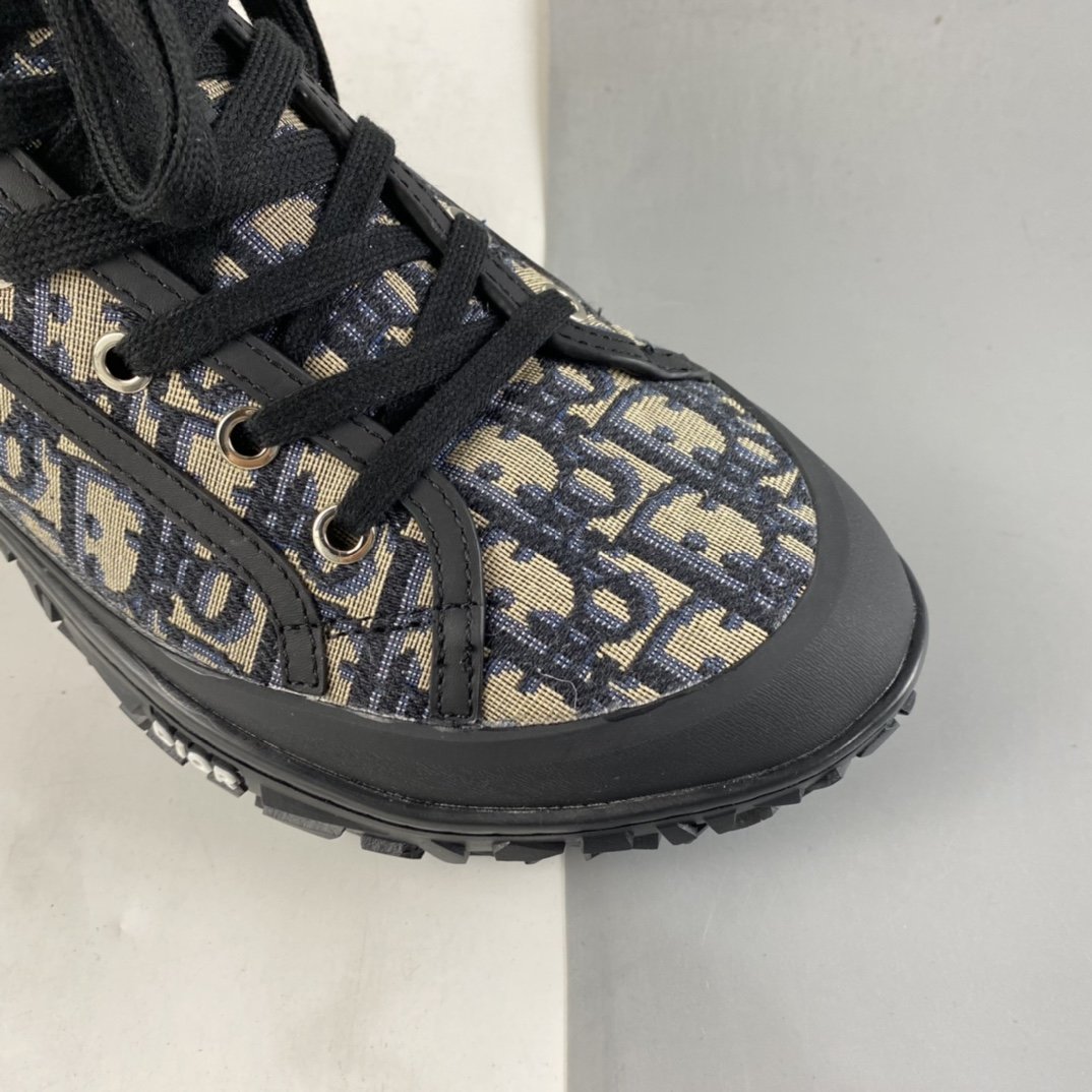 Dior B28 Oblique High Top Sneakers 8高帮