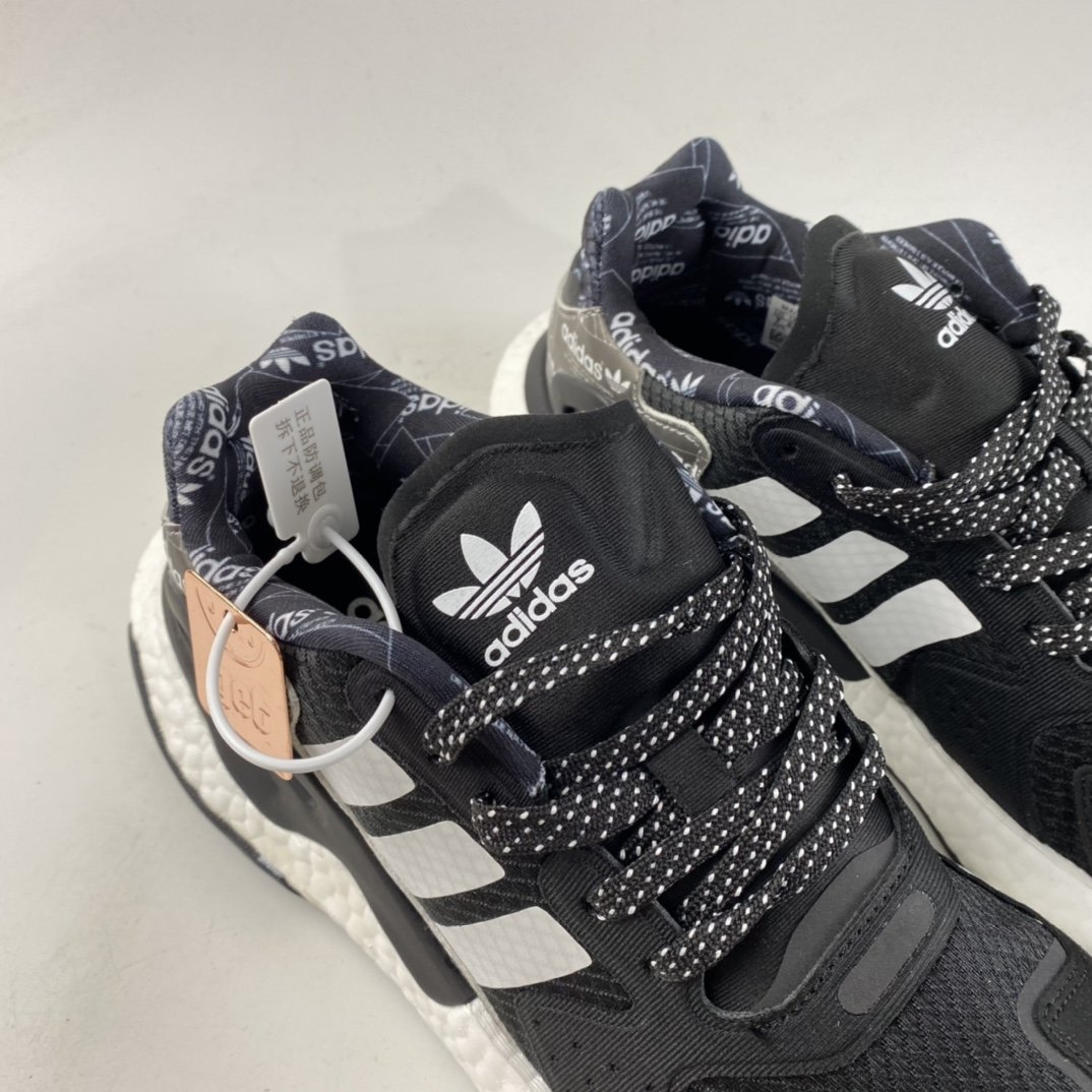 Adidas Originals 2020 Day Jogger Boost