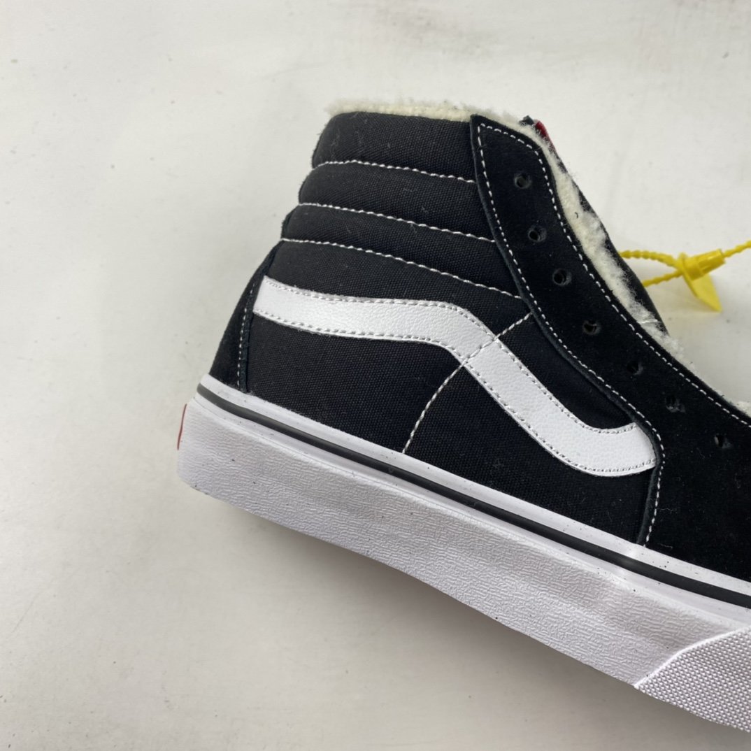 Vans Sk8-Hi Vans Classic High Top Plus Velvet VN000D5IB8C