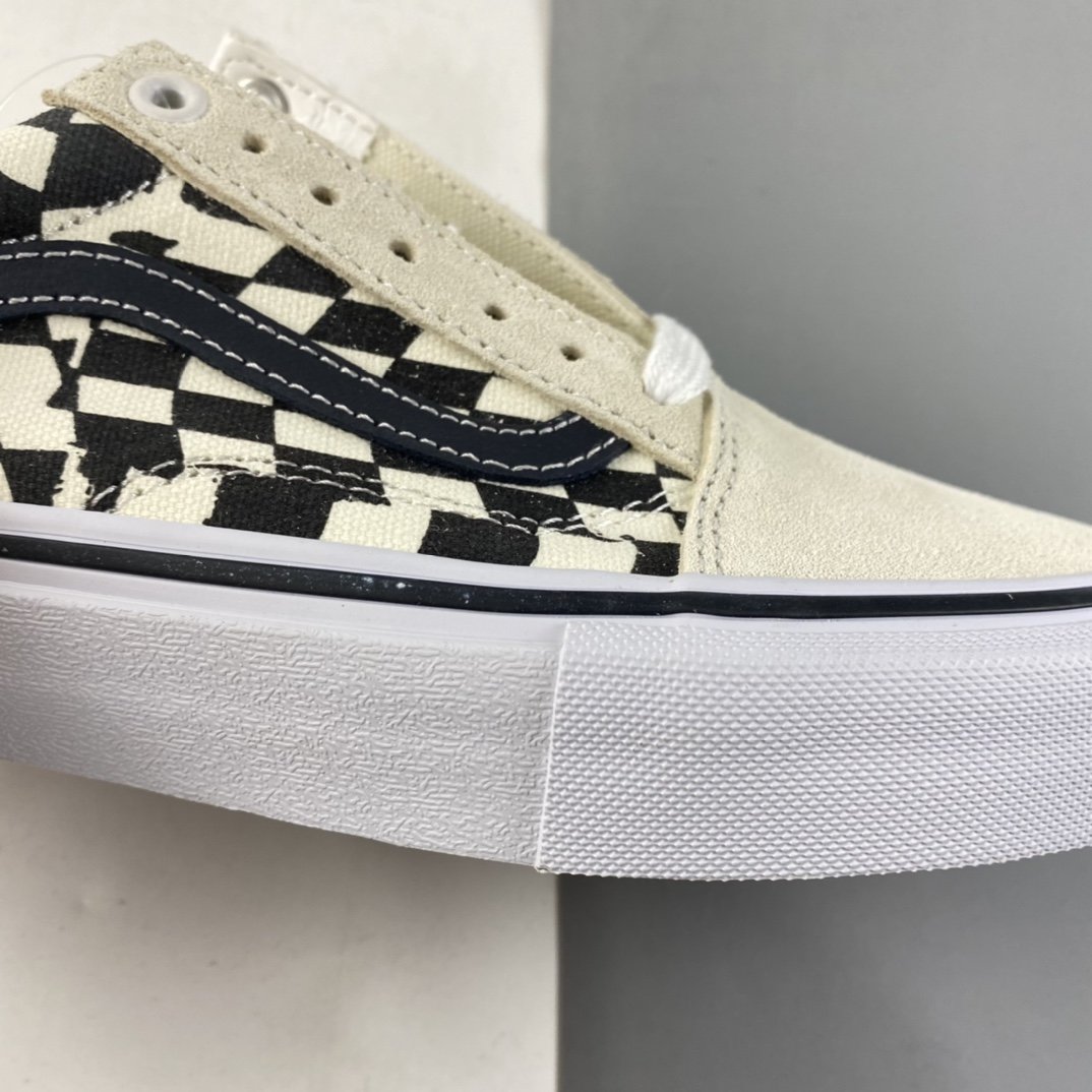 Vans oId skool Vans official black and white checkerboard side small standard stripes beige low-top professional skateboard shoes VN0A5FCB9CU