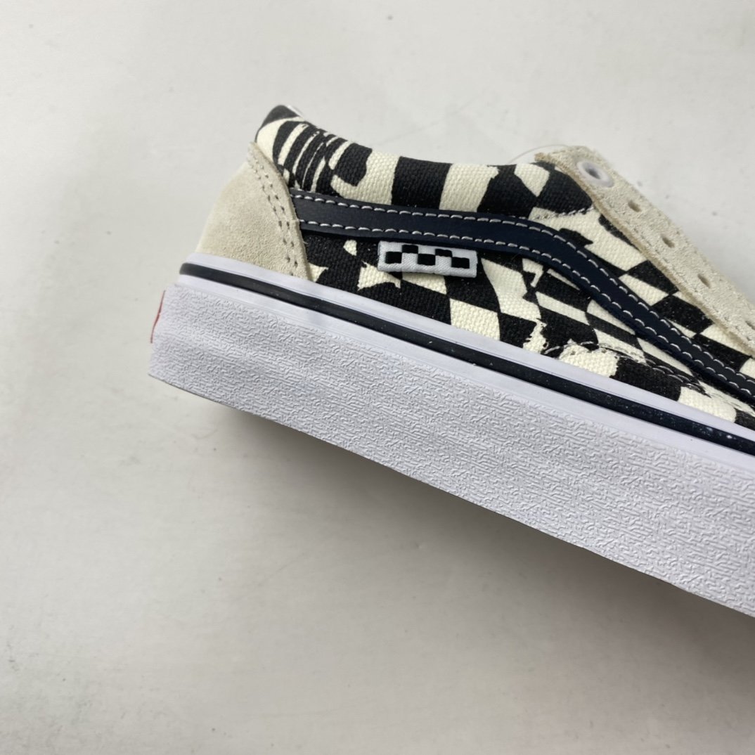 Vans oId skool Vans official black and white checkerboard side small standard stripes beige low-top professional skateboard shoes VN0A5FCB9CU