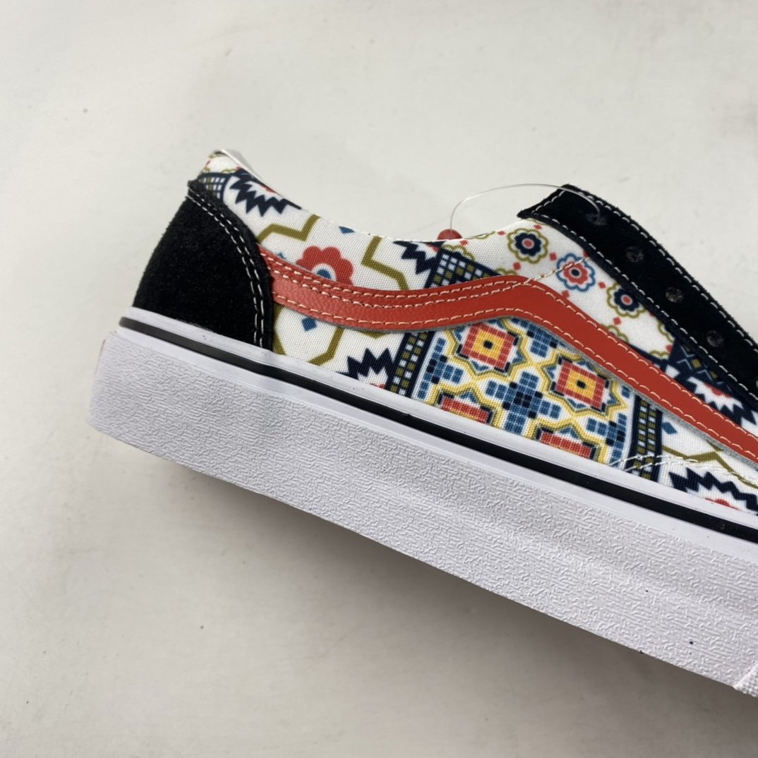 Vans style 36 Vans Official Ethnic Print Low Top Pattern