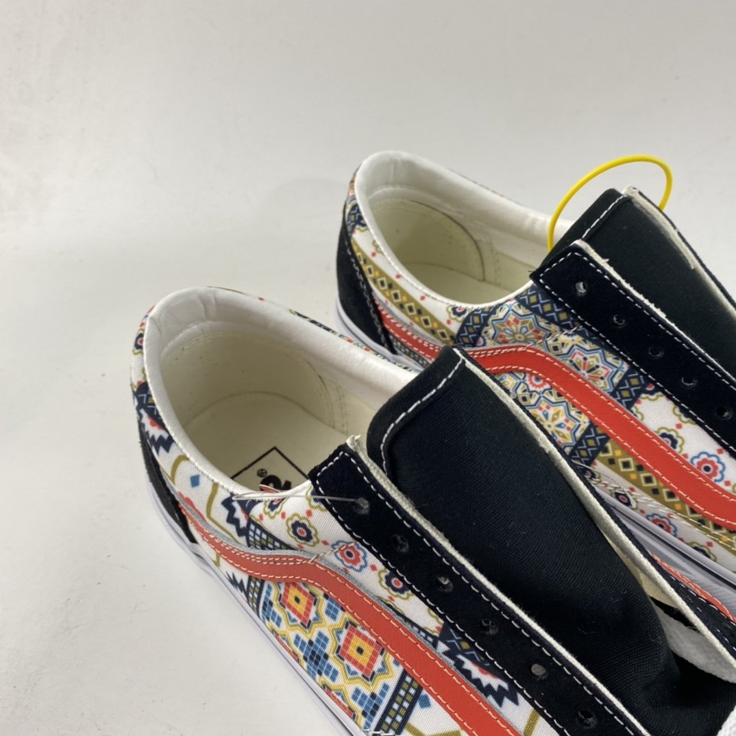 Vans style 36 Vans Official Ethnic Print Low Top Pattern