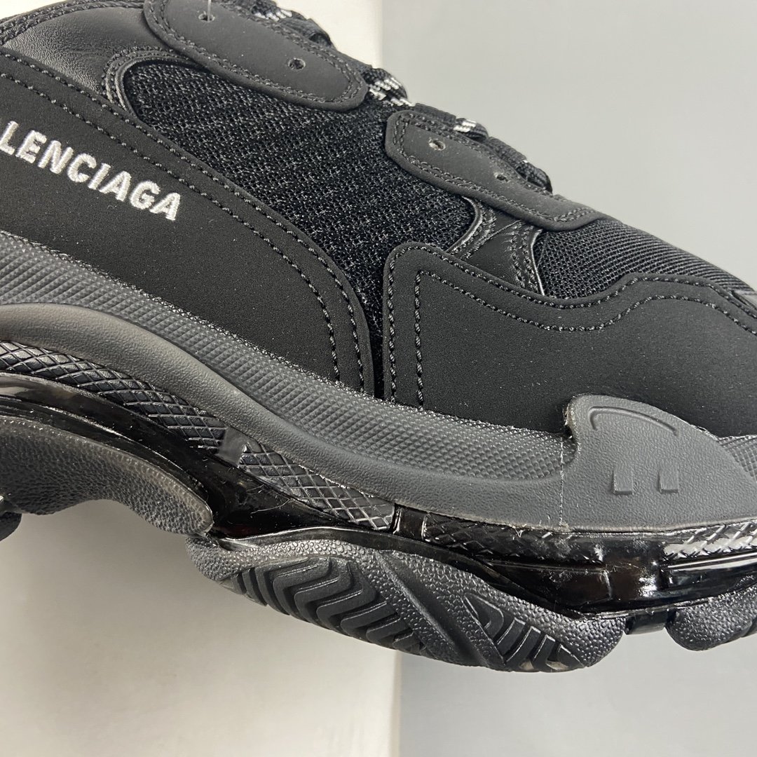 Balenciaga Triple S 3.0 Three Generations New Color Matching Retro Casual Running Shoes