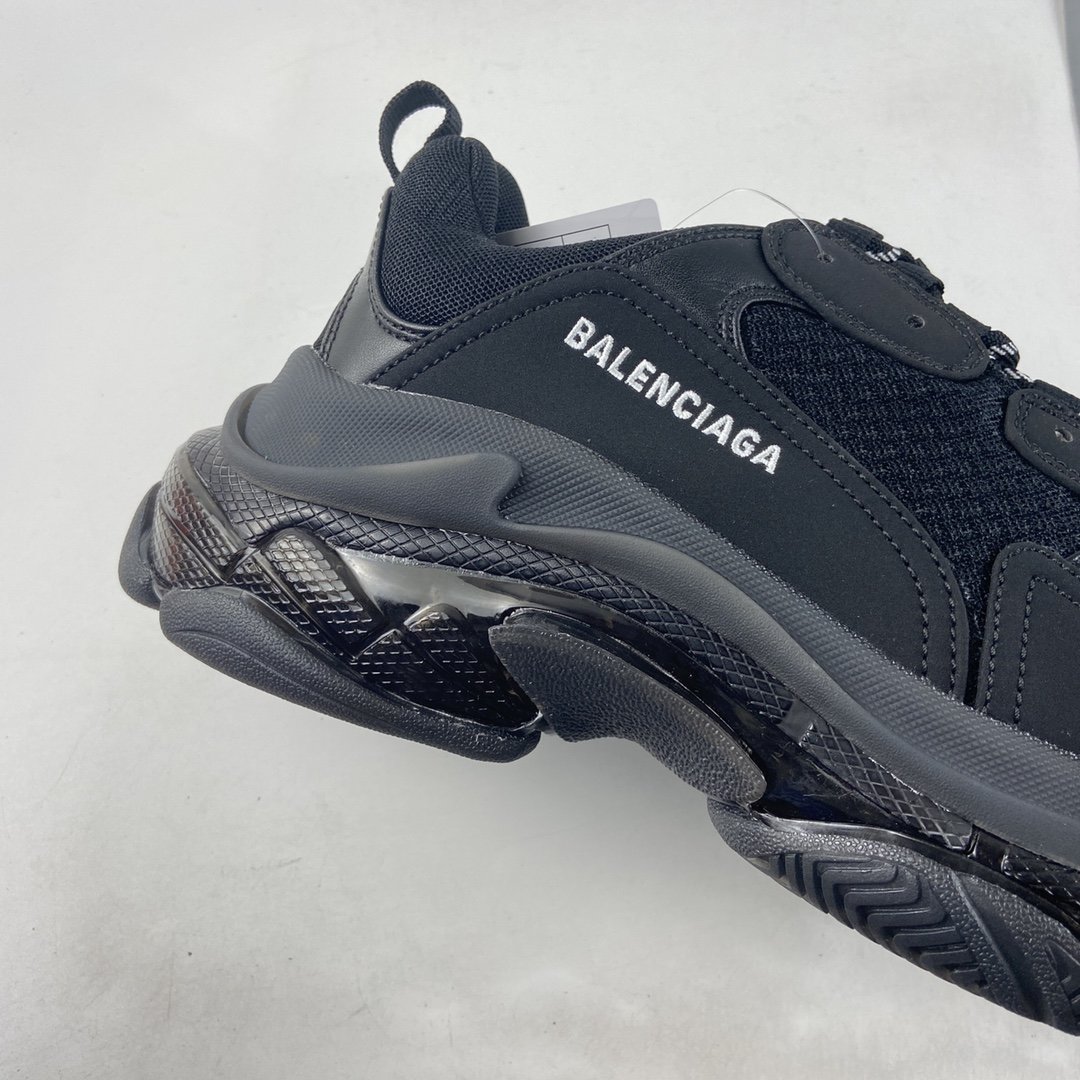 Balenciaga Triple S 3.0 Three Generations New Color Matching Retro Casual Running Shoes