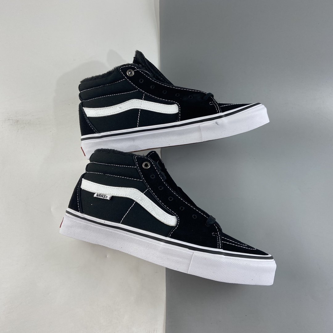 VANS Sk8-Mid Pro Vance mid-top black and white striped plus velvet professional board shoes VN0A347UY28