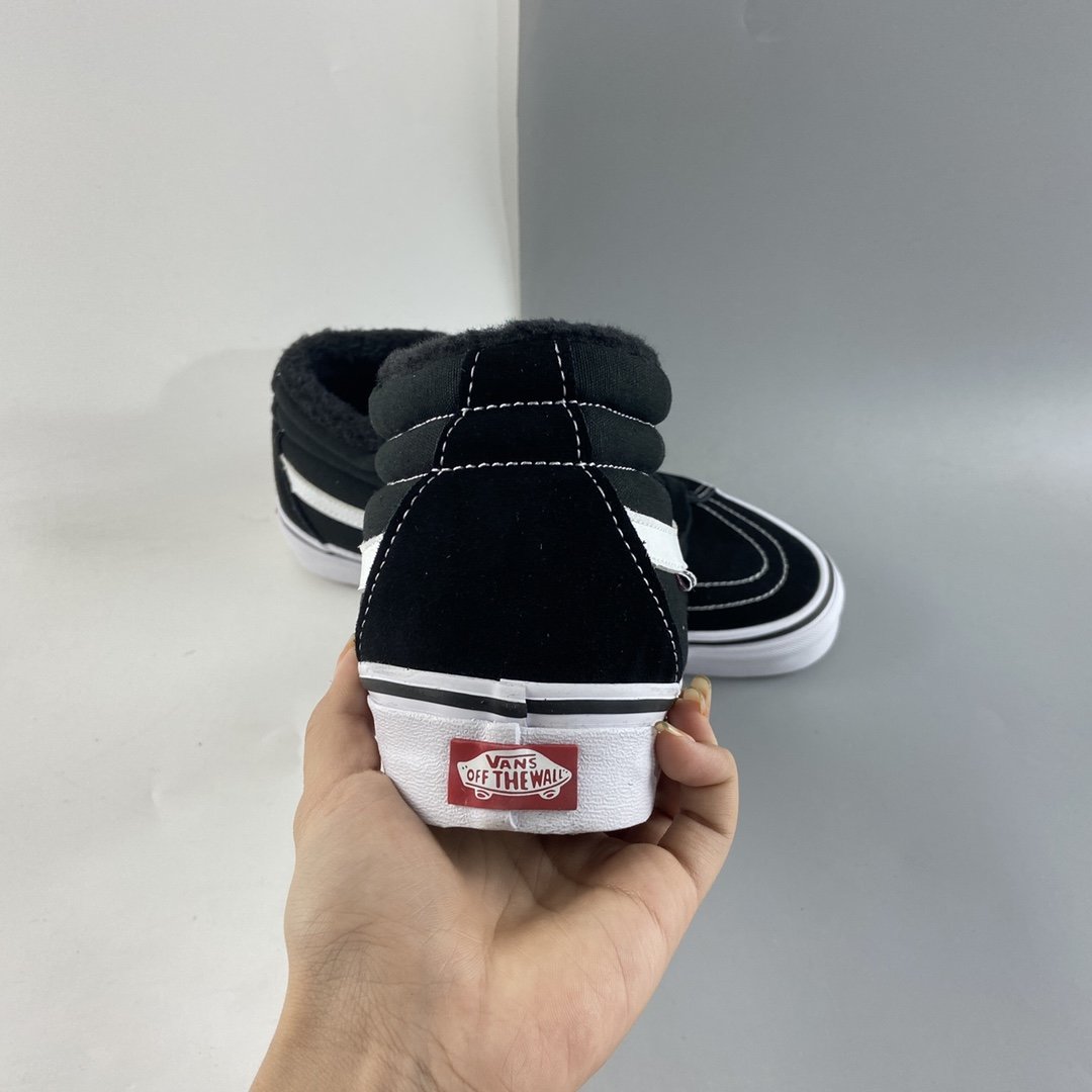 VANS Sk8-Mid Pro Vance mid-top black and white striped plus velvet professional board shoes VN0A347UY28