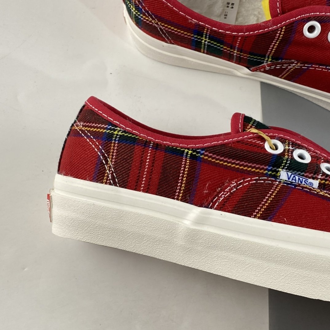 Vans Authentic x Pendleton Co-branded Plaid Winter Velvet Collection VN0A54F29GT