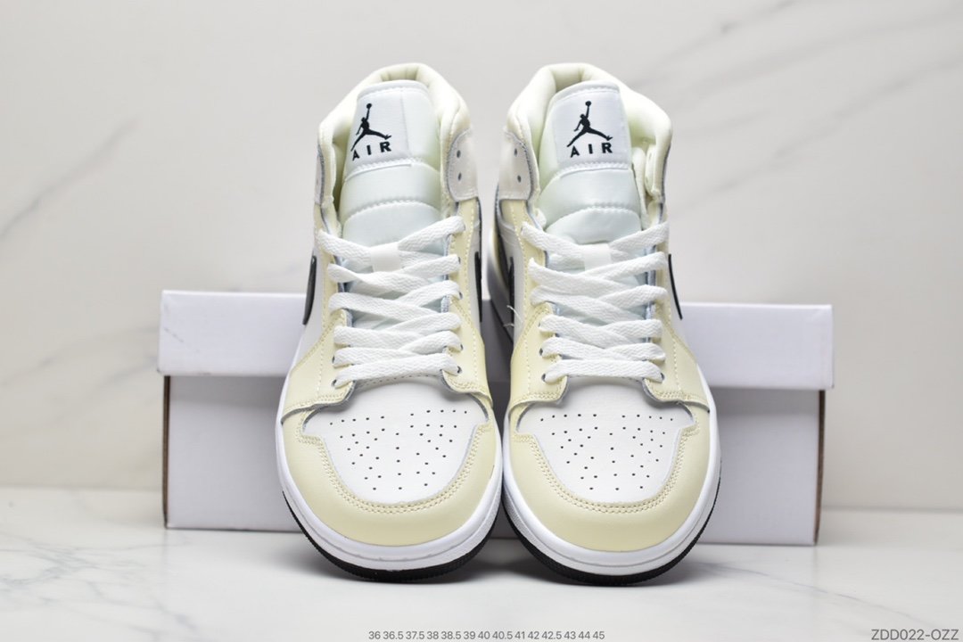 Air Jordan 1 White/Apricot Cream Coconut Cream BQ6472-121