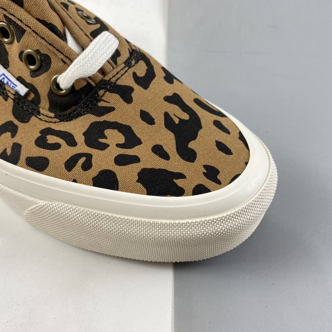 Vans Vault OG Authentic LX leopard print plus velvet high-end branch line vulcanized canvas low-top casual vulcanized board shoes VN0A38ENVL0