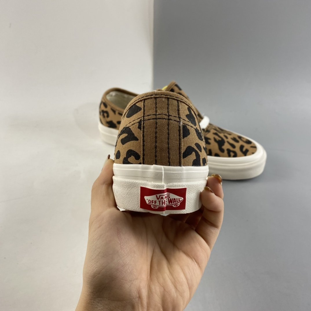 Vans Vault OG Authentic LX leopard print plus velvet high-end branch line vulcanized canvas low-top casual vulcanized board shoes VN0A38ENVL0