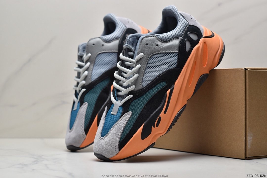 Adidas Yeezy Boost 700 V2 ”Sun” GW0296