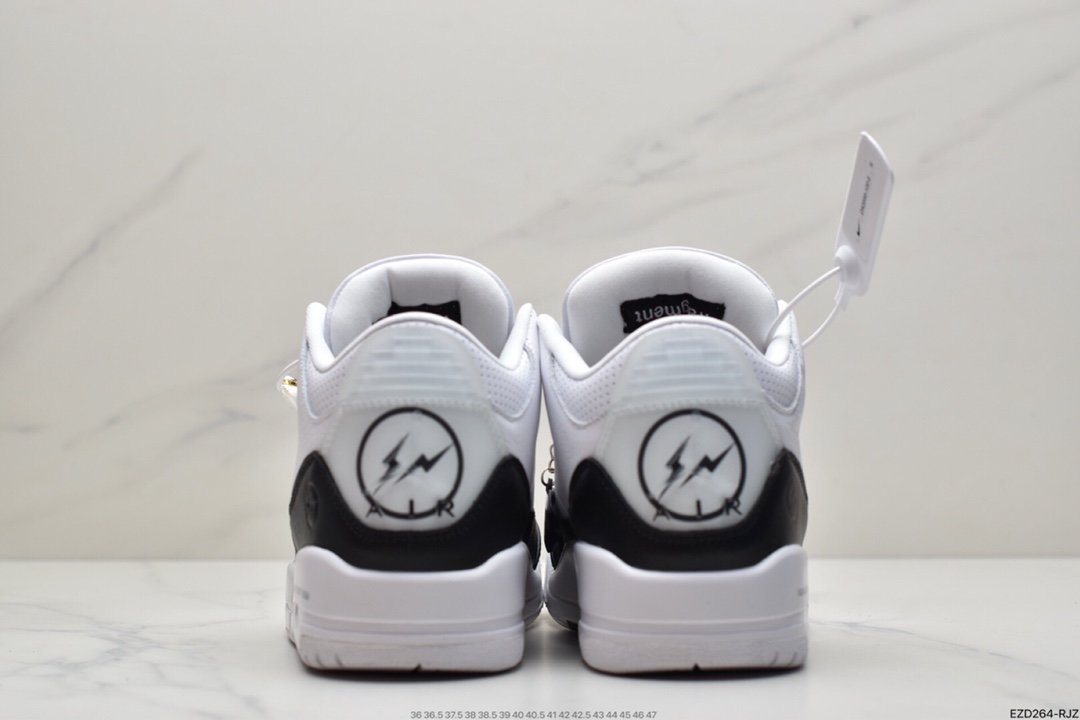 Trend Godfather Hiroshi Fujiwara is in charge of the brand Fragment Design x Air Jordan 3 SP ”Fragment” DA3595