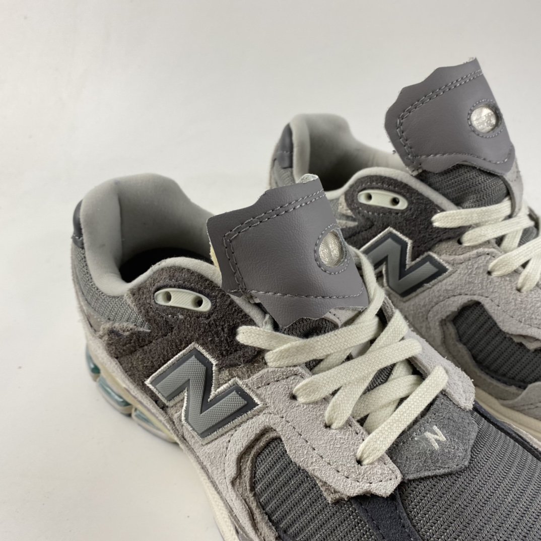 New Balance ML2002 Series Retro Dad Style Casual Sports Jogging Shoes ”Clouds, Rain and Ashes” M2002RDA