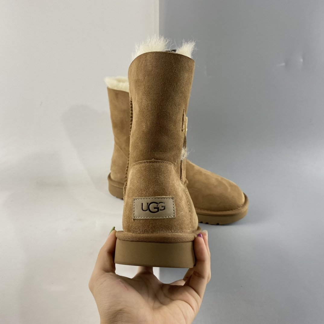 UGG official classic button series sheepskin and fur snow boots 1016226 purchasing level