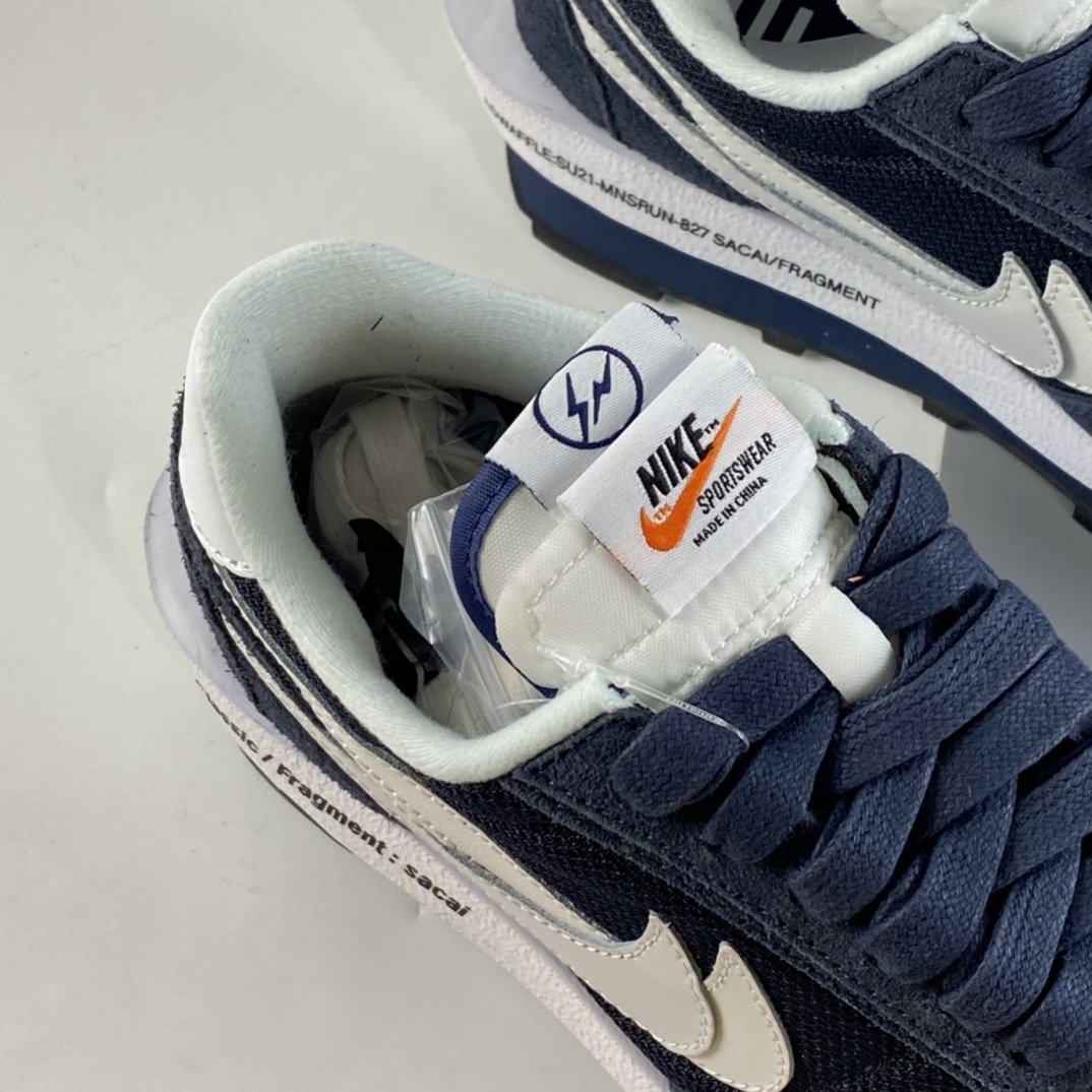 Fragment Design x Sacai x NIKE LDWaffle Joint Overlapping Jogging Shoes DH2684-400