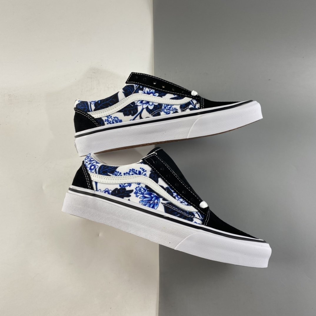 Vans Old Skool Vans Official Blue Flower Print Side Stripe Low-Top Sneakers VN0A7Q2JY6Z